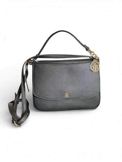 Bolso Tommy Hilfiger Original Negro con Cadena Dorada – Crossbody & Shoulder Bag